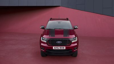 Η Ford παρουσιάζει την περιορισμένης παραγωγής έκδοση Stormtrak του δημοφιλούς Ranger