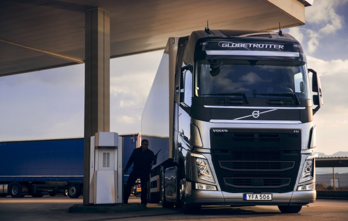 Χρονομίσθωση που αφορά  FH 500 με I-Save, μόνο με 1.940 ευρώ/μήνα.