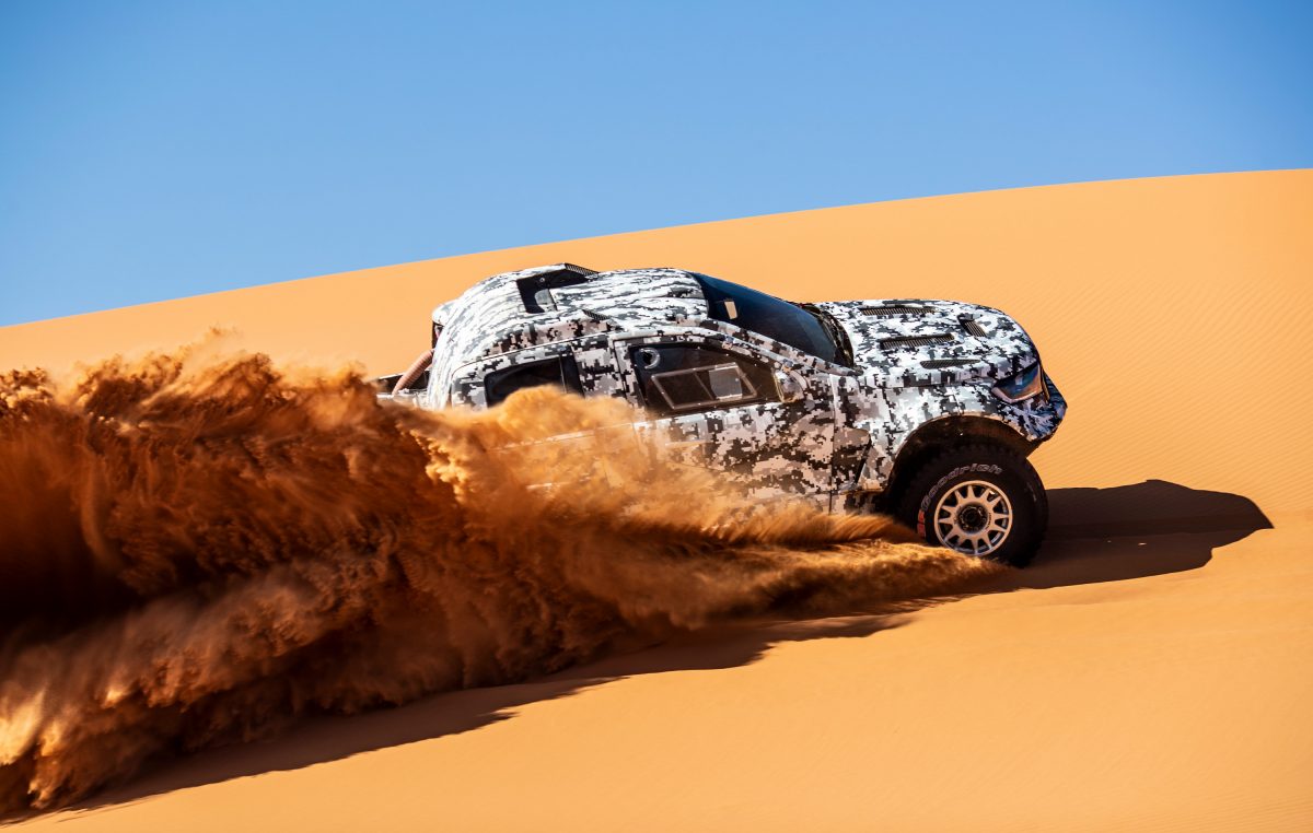 Ντεμπούτο για τα πικ απ της Ford στους αγώνες rally-raid με οδηγούς τους Nani Roma και Gareth Woolridge