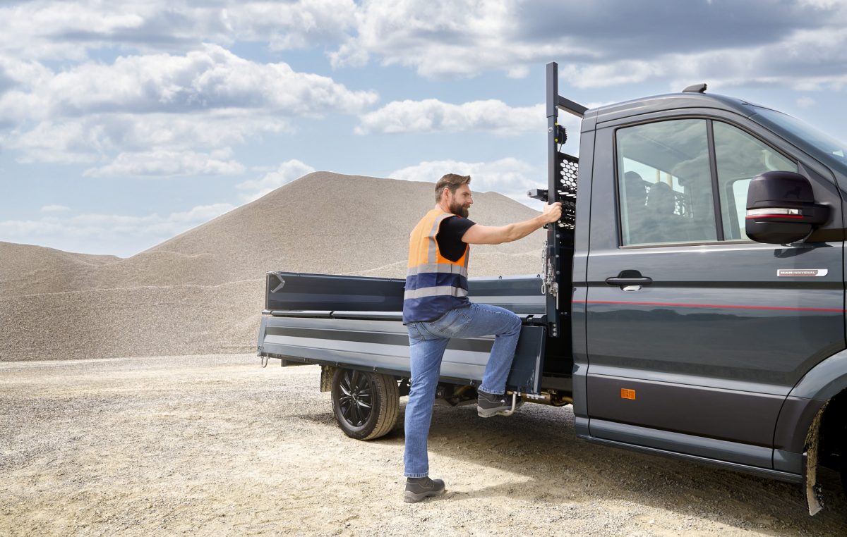 Το MAN TGE BE-Combi είναι ένας μικρός τράκτορας