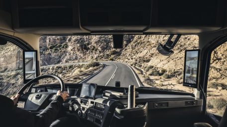 Αναβαθμισμένο Σύστημα Επαγρύπνησης Οδηγού: Νέο επίπεδο ασφάλειας από τη Volvo Trucks