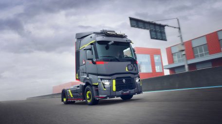 Renault Trucks T 01 Racing: Ανεβάζουν το επίπεδο