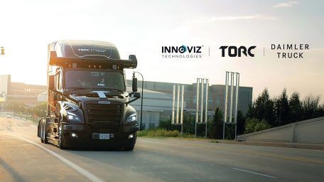 Συνεργασία Daimler για αυτόνομα φορτηγα