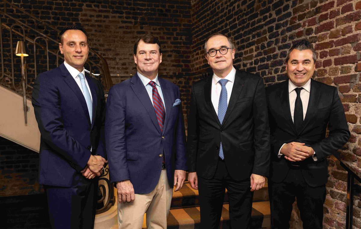 Ford & Renault Group: Συνάπτουν στρατηγική συνεργασία για επιβατικά και επαγγελματικά οχήματα