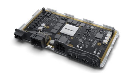 ZF και Qualcomm συνεργάζονται για την παροχή κλιμακούμενης λύσης ADAS με τη δύναμη του υπερυπολογιστή ZF ProAI και της πλατφόρμας Snapdragon Ride