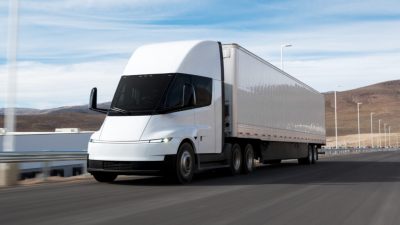 Έρχεται το φορτηγό της Tesla